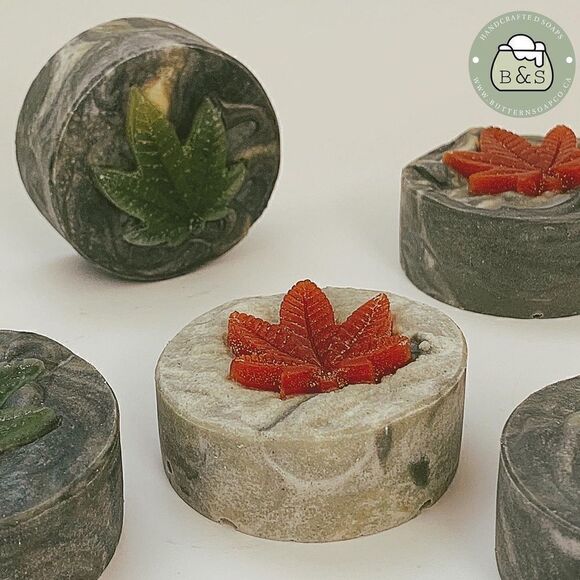 🍁Two All Natural Leaf Shea Soaps Gift Set - Picture 2 of 3